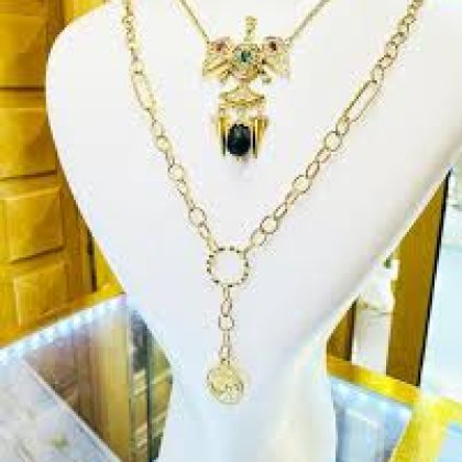 Colliers et accessoires